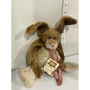 Boyds Collection Ltd. Bears in the Attic  'Bears & Hares you Can Trust'